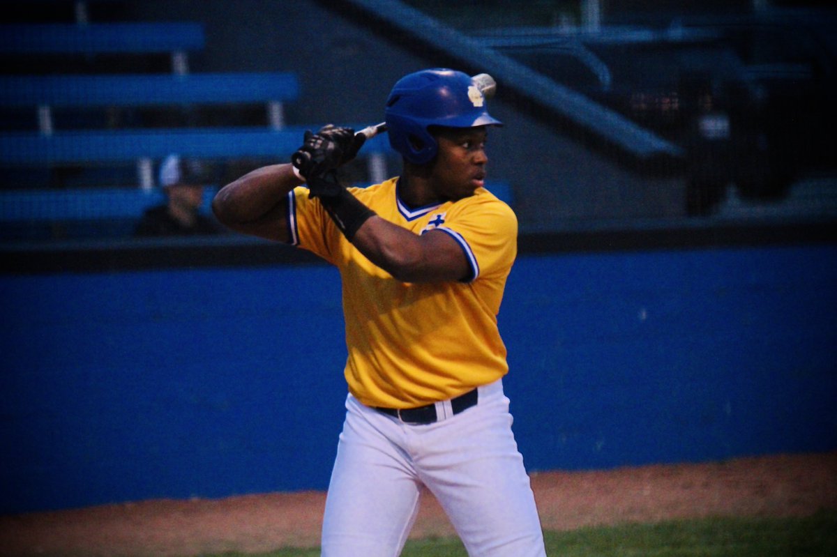 Tyler Banks tweet media