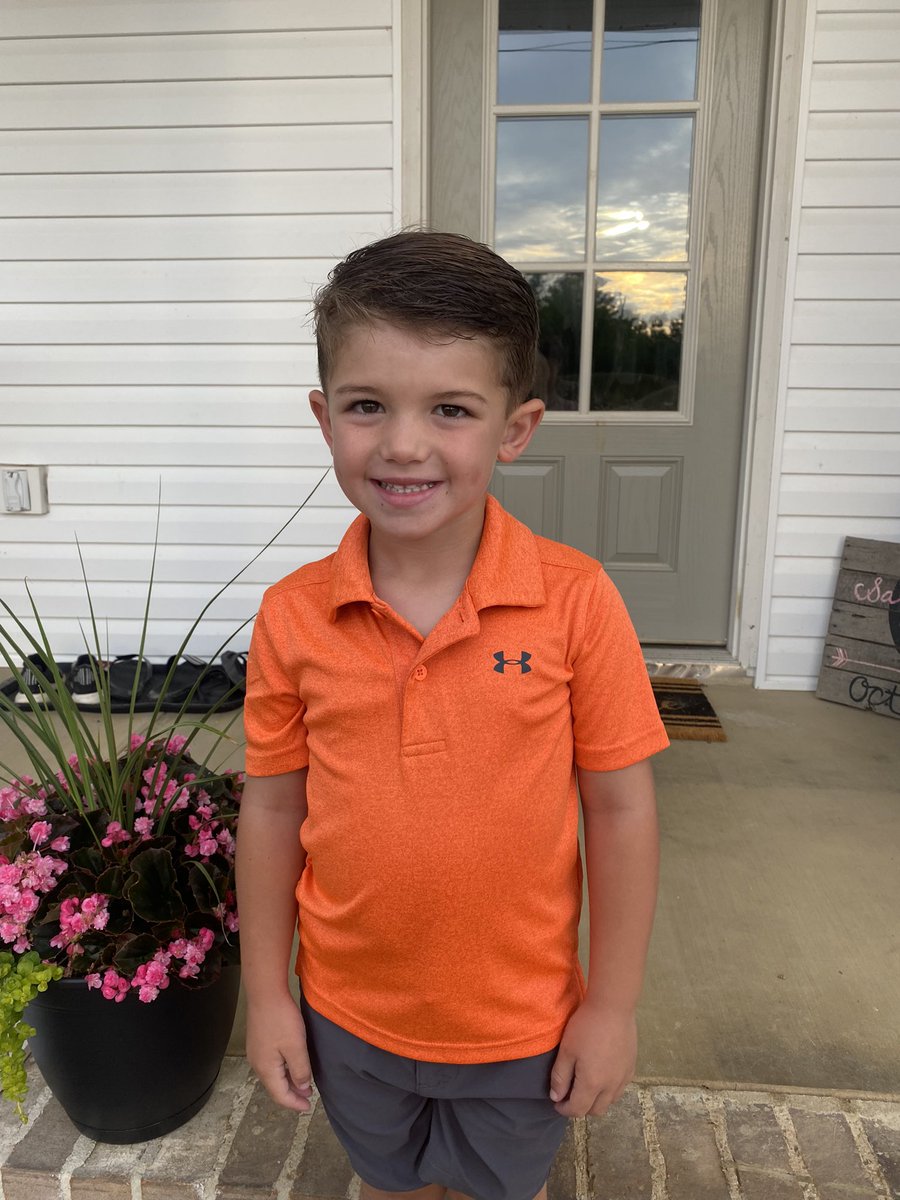 SallyGinn's tweet photo. These kiddos are officially done with PreK! Bring on summer and then kindergarten! 🧡🖤🧡🖤 https://t.co/GMwrePcEr9