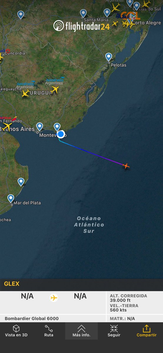 emepege's tweet photo. Uno de los aviones privados más lujosos, el ⁦@Bombardier⁩ 600,  despegó de #suls Laguna del Sauce on un inusual destino y ahora sobrevuela el #oceano #Atlantico https://t.co/GXngwEmO2y https://t.co/NiTns7VyTm