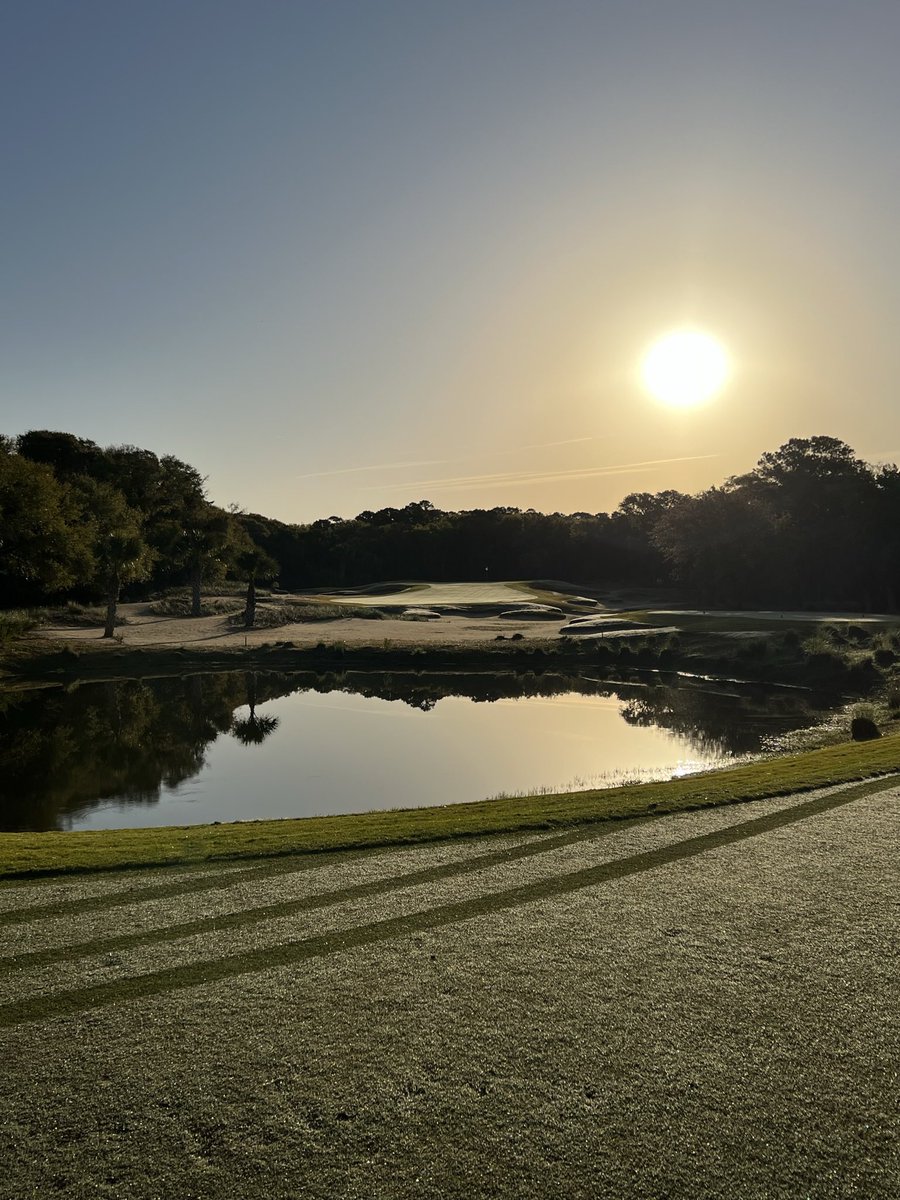 2Tyler_Brown's tweet photo. @AugustaGolfGirl @Golf_BHIC_NC https://t.co/KEbBWhbOia