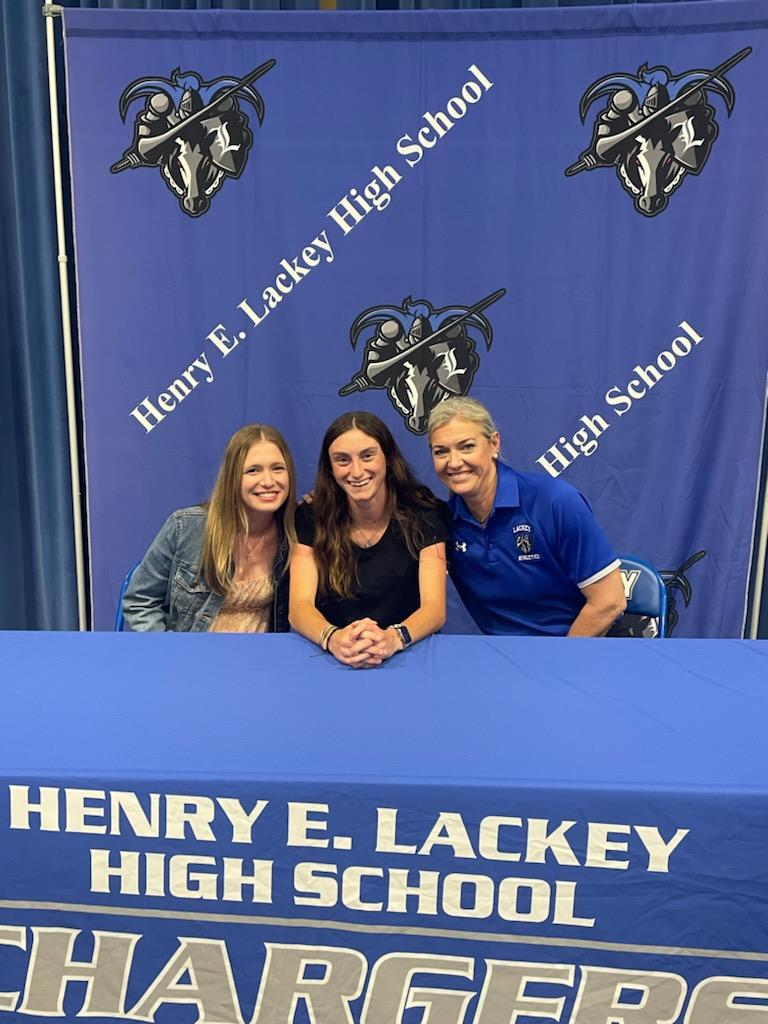 LadyChargersSoccer ⚽ tweet media