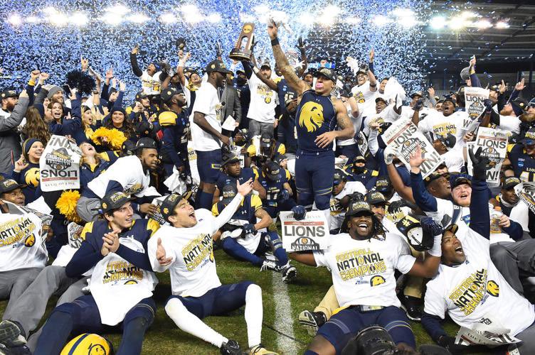 Naszae Otieno (@shakenaszae) on Twitter photo Blessed to receive my first offer from the University Of Texas A&M Commerce. ๐๐พ <a href="/kwilliamscoach/">Kyle Williams</a> <a href="/Lions_FB/">East Texas A&M Football</a> <a href="/Coach_JoeyMoss/">Coach Joey Moss</a> <a href="/coachjoegordon/">The Official Teammate of Today's Student Athlete</a> <a href="/SeguinCougarFB/">Seguin Cougar Football ๐๐พ</a> Blessed to receive my first offer from the University Of Texas A&M Commerce. ๐๐พ <a href="/kwilliamscoach/">Kyle Williams</a> <a href="/Lions_FB/">East Texas A&M Football</a> <a href="/Coach_JoeyMoss/">Coach Joey Moss</a> <a href="/coachjoegordon/">The Official Teammate of Today's Student Athlete</a> <a href="/SeguinCougarFB/">Seguin Cougar Football ๐๐พ</a>