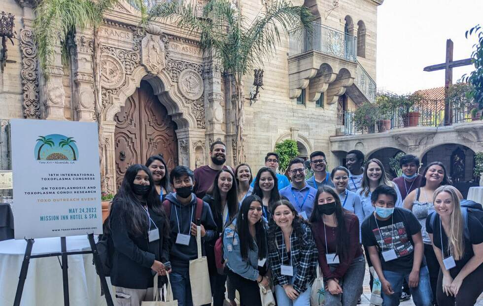 ToxoXVI (@toxo_xvi) on Twitter photo Wonderful time with students from Citrus Hill <a href="/ValVerdeUSD/">Val Verde USD</a> <a href="/apcitrusgerdes/">Bill Gerdes</a> asking great questions of <a href="/Toxo_XVI/">ToxoXVI</a> <a href="/stephorch/">Stephanie Orchanian</a> @sanchezarcilaJC <a href="/Kristin84565650/">Kristina Bergersen</a> @EdwardAVizcarr1 thanks to all participants especially Mrs Geary missing graduation to make this happen. Wonderful time with students from Citrus Hill <a href="/ValVerdeUSD/">Val Verde USD</a> <a href="/apcitrusgerdes/">Bill Gerdes</a> asking great questions of <a href="/Toxo_XVI/">ToxoXVI</a> <a href="/stephorch/">Stephanie Orchanian</a> @sanchezarcilaJC <a href="/Kristin84565650/">Kristina Bergersen</a> @EdwardAVizcarr1 thanks to all participants especially Mrs Geary missing graduation to make this happen.