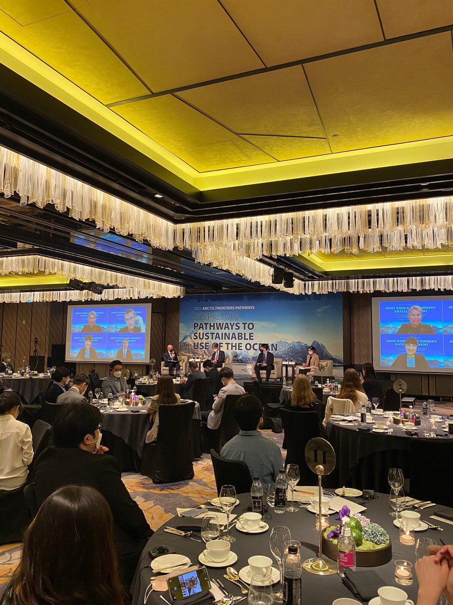Close 🇰🇷🇳🇴 cooperation on Arctic issues! Thanks to all of you who followed our <a href="/arcticfrontiers/">Arctic Frontiers</a> satellite event in May! Knowledge and engagement key to solve future challenges together! <a href="/mofkorea/">해양수산부</a> <a href="/MOFAkr_eng/">MOFA</a> @NorskPolar <a href="/BjerknesBCCR/">Bjerknessenteret</a>