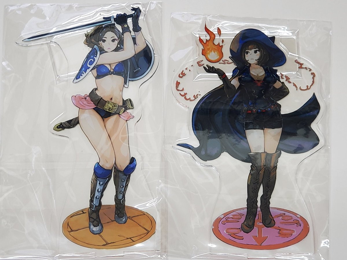 the Sword of Kishi Miekoアクスタシリーズ、見栄子&ぷりん。現在アクスタの付属スタンドは透明の物となっております。 