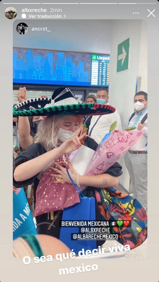 Voy hacer un hilo con todas las fotos y videos que tengo en mi galería de la visita de Alba a México 😌🇲🇽
#GraciasAlbaMX
