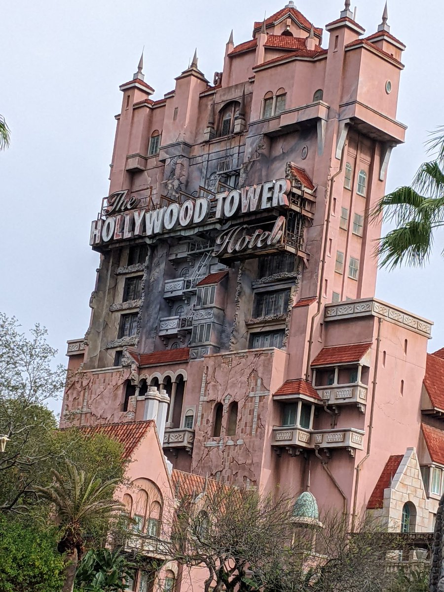 NukaSoldier's tweet photo. @doughboyjosh707 @trvisXX Tower https://t.co/75hMdM401E