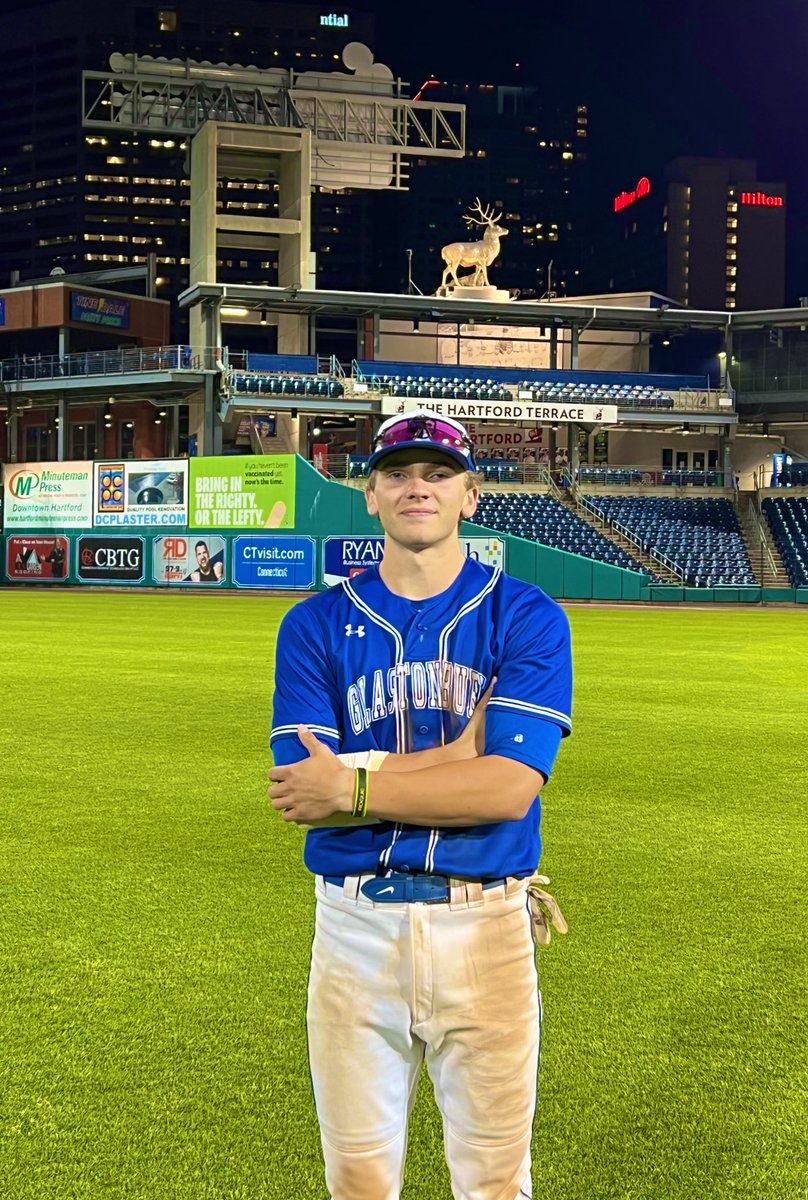 RareReminderJH's tweet photo. Final:   Glastonbury- 12
             Simsbury- 0 #ctbase

Elliot Hamilton—Salve Regina commit—pitches six scoreless inning, allowing only one hit and striking out ten at Dunkin’ Donuts Park. 

Guardians finish regular season 14-6 https://t.co/n9YZYFo0pW