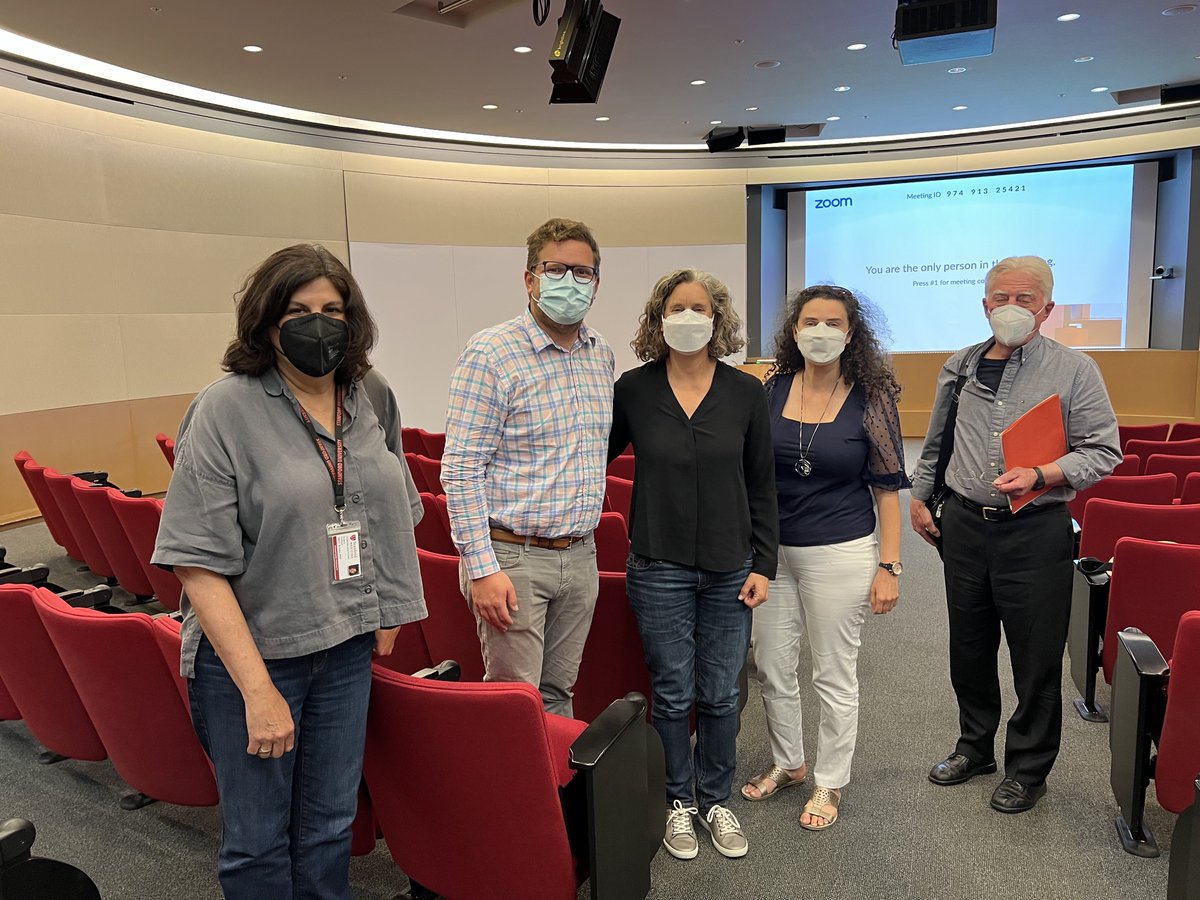 Stanford Immunology (@stanfordimmuno) on Twitter photo Congrats to <a href="/wilk_aaronj/">Aaron Wilk</a> in successfully defending his thesis earlier today. Cheers to Dr. Aaron Wilk!
#Stanfordimmuno #PhD #ThesisDefense Congrats to <a href="/wilk_aaronj/">Aaron Wilk</a> in successfully defending his thesis earlier today. Cheers to Dr. Aaron Wilk!
#Stanfordimmuno #PhD #ThesisDefense