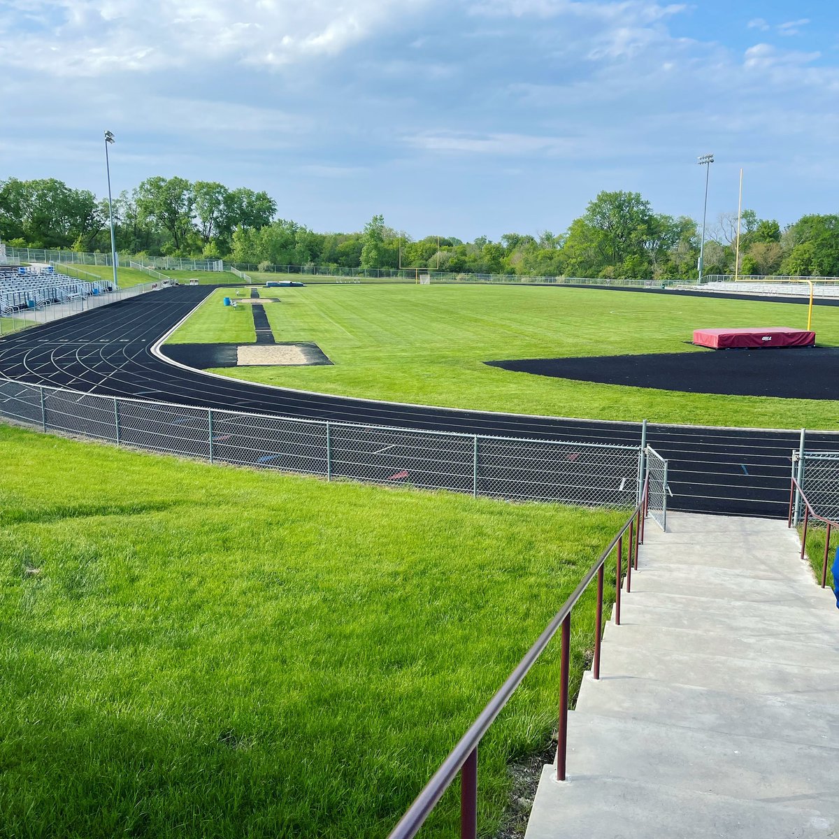 Coach’s turn to get some track time in! When their season ends, mine begins. First summer workout at the PR track with Coach Dad tonight! #cantresist #haveimentionedilovetrack #1krepeats #lapsonlapsonlaps