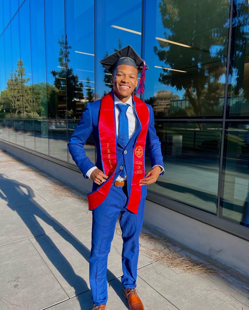 Bubba_Burrell's tweet image. BACHELOR BUBS👨🏾‍🎓💯 #FresnoState #blackgrad #kinesiology