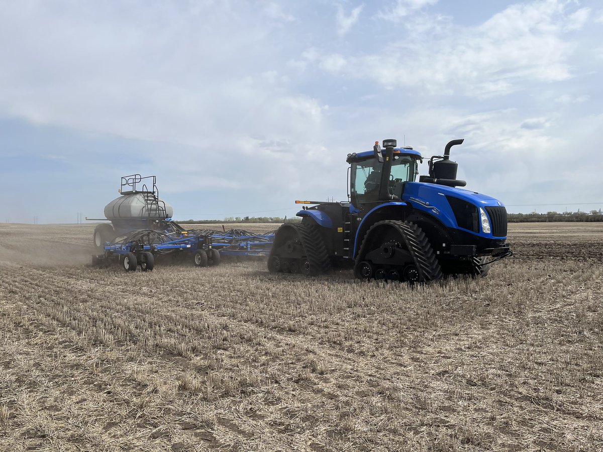 Was a busy 2 days in Northern Alberta. Managed to get 3 #InVigor trials in the ground. Gotta thank everyone that takes the time to do this with us. Looking forward to seeing how they turn out. #InVigor25 #Plant22 #oneleft