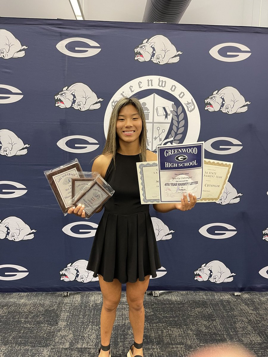 BJCherry2's tweet photo. Proud of this girl. 5A All-State, 5A All-Conference, 5A All State Tournament Team and selected to the senior All Star game. Keep working hard!  @macey_cutsinger https://t.co/aHKCFIVVDc