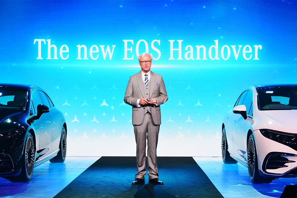 HiMotorSports's tweet photo. เมอร์เซเดส-เบนซ์ ส่งมอบ “The new EQS” ให้ผู้จำหน่ายอย่างเป็นทางการ 4 แห่ง ตอบรับกระแสความสนใจในยานยนต์ไฟฟ้าระดับลักชัวรีรุ่นใหม่ พร้อมย้ำความมุ่งมั่นสู่อนาคต
https://t.co/FgCpy82wWX
#MercedesBenz #ThenewEQS #MercedesEQ https://t.co/9IoWoBVKJa