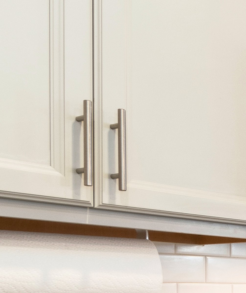 enkasahardware's tweet photo. You can also withdraw the high quality of the enkasa handle in details.
#cabinethandles
#cabinethandleblack
#cabinethandleknobs
#cabinetpulls
#cabinetpullskitchen
#cabinetpullsandknobs
#kitchencabinets
#interiordesign
#luxuryhandles
#homeinspiration
#enkasahardware https://t.co/VsTUZAOAhU