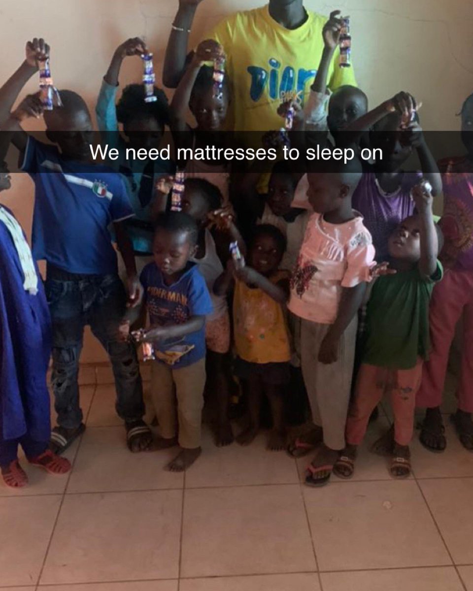 GigoModou's tweet image. Please donate with anything from your hearts