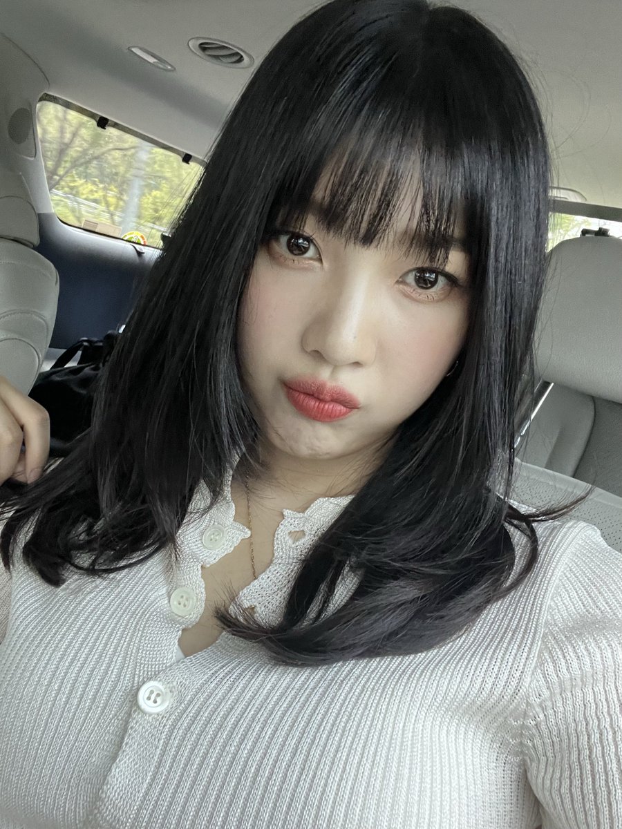 joyfications's tweet photo. 🐥💭 [250522]
“+2📸” https://t.co/WvH45slasc