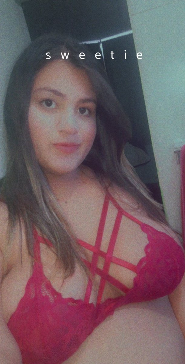 DenuevoAns's tweet photo. La carita😻 y  la mente pervertida🥵🔥💦😈
Solo ventas de; 
*Fotos 📸
*Vídeos🎞️
*Lenceria usada. Solo Quito Ecuador. 
*Videollamadas 📹
*Zings🍑
*Contenido Personalizado 🥵
Inf al DM respondo solo para ventas. https://t.co/cqcKG07Fu1