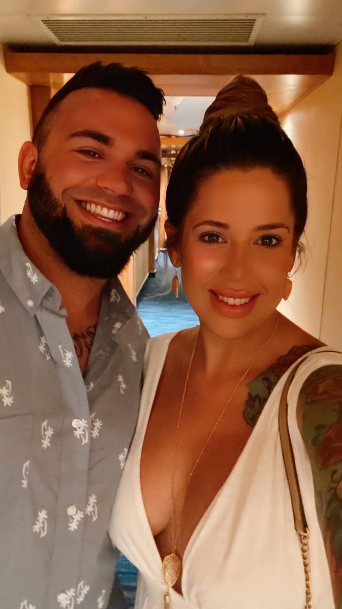 INSTILLtv2's tweet photo. Dinner Tonight ❤️ https://t.co/pbDn3SaPBd