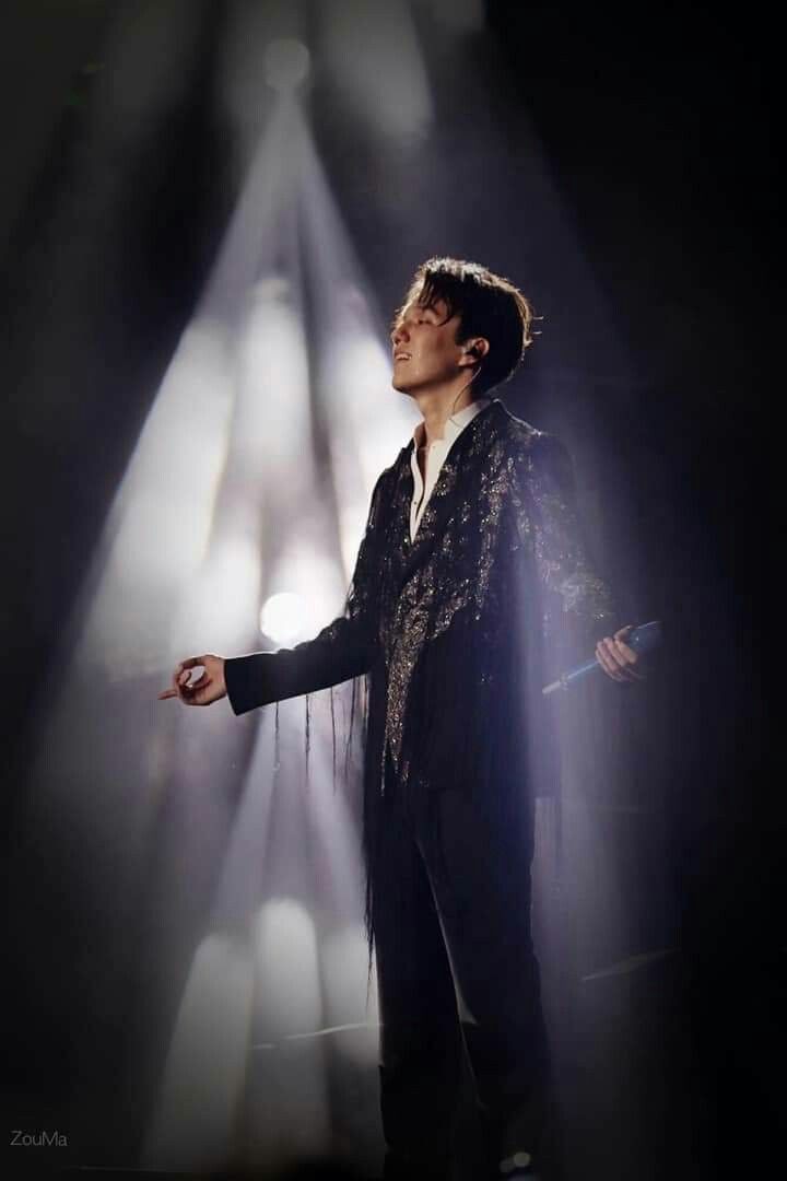 jerovavi's tweet photo. @alinalenz123 Thank you for this beautiful gift... Once again the emotions to the maximum with your voice and a unique letter... Thank you, Prince, for "Okay" 

Dimash's birthday
Dimash new release - OKAY
@dimash_official
#HappyBirthdayDimash
#Dimash_Okay
#DimashNewSong
#FlyAway
#NewMusic https://t.co/upM5ZFK491