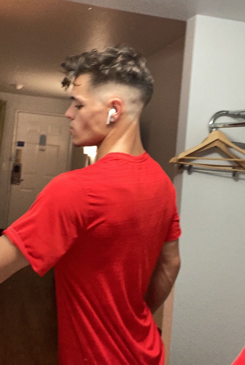 Long or short hair??? 🥺