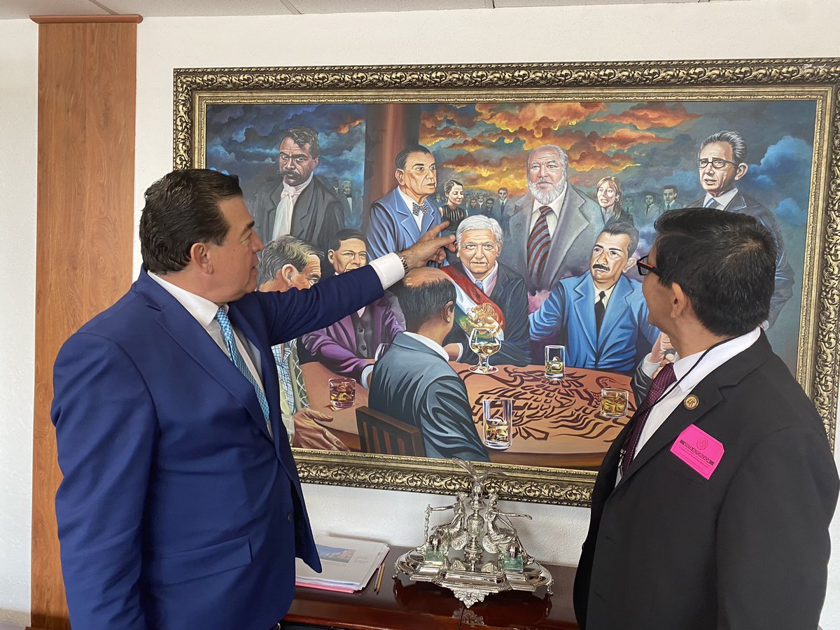 ArteagaAponteMX's tweet photo. Un gusto reunirme con el Dip. Fed. @RubenGMA para coordinar acciones en materia hidráulica en Veracruz.
#CompromisoPermanente #AguaParaTodos https://t.co/Yrgj9KLzrw