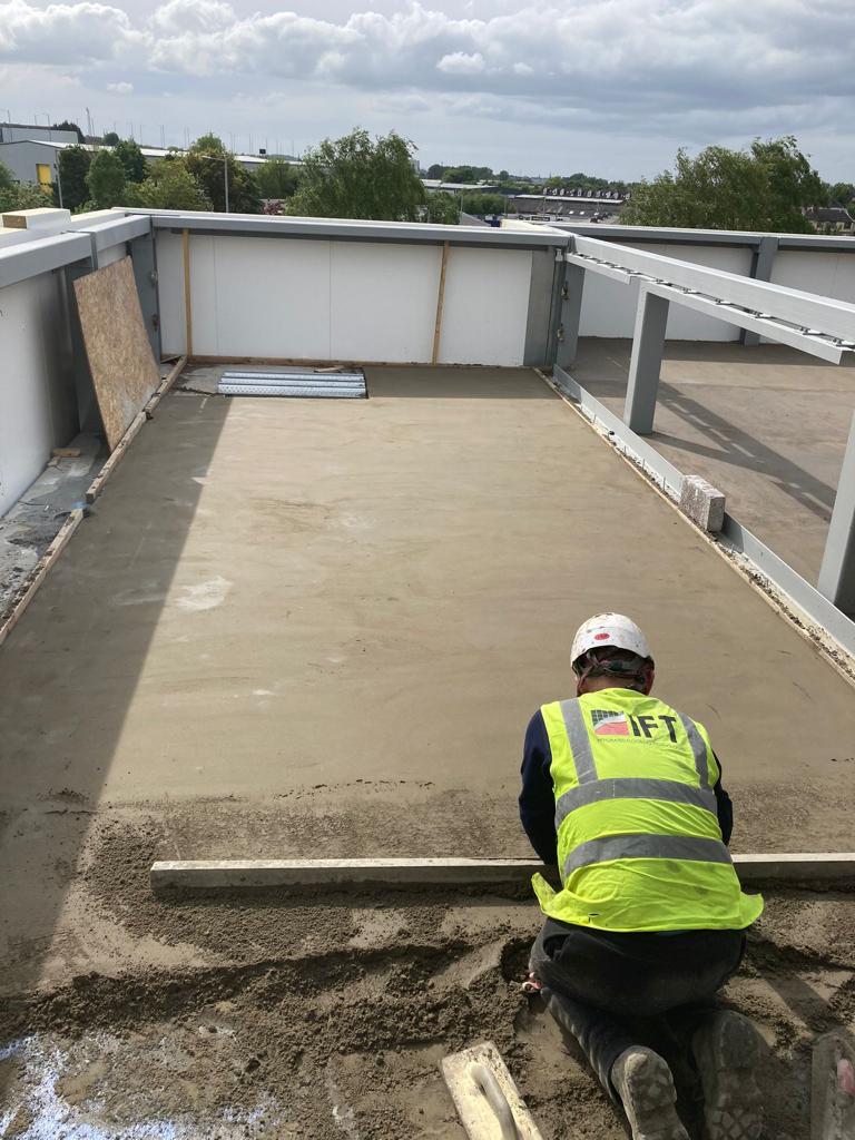 integflooring's tweet photo. On site at #Topgolf, Rutherglen. #Screeding with @flowcrete #Isocrete K-Screed on treads &amp; floors to 4  staircases. Also installing bonded Isocrete HDKP to falls on the terrace area. The 45,000sq ft 3-level golfing attraction is part of Clyde Gateway.🏌️⛳ #commercialflooring https://t.co/pOWJVrYjKY