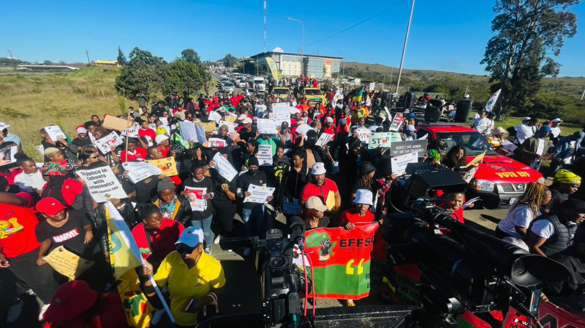 [HAPPENING NOW]: DSG @mailola_poppy with the leadership of the EFF are ...