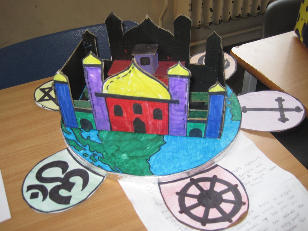 Year 8s and 9s were invited to a special showing of outstanding work. The selection included pieces that will be entered into the NATRE (National Association of Teachers of Religious Education) Spirited Arts Competition.