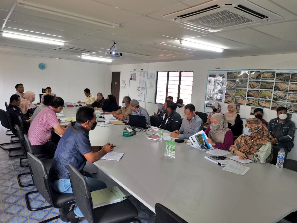 PasukanProjekTrg tweet media