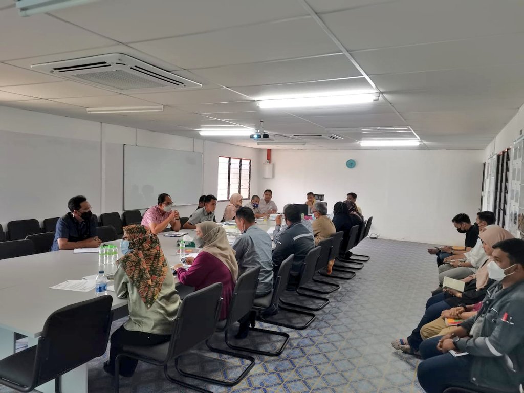 PasukanProjekTrg tweet media