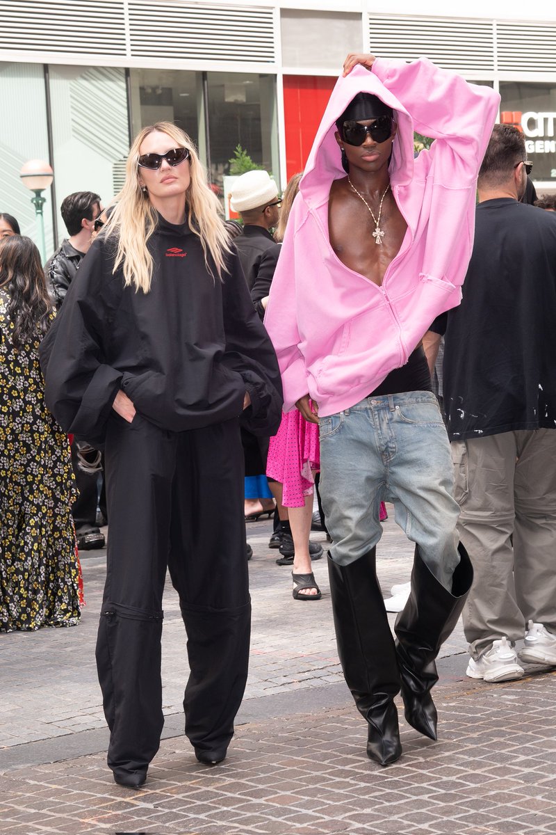 佳那様用BALENCIAGA/レディースCocoonムートンシャイニーラムスキン 楽天市場】【返品可】バレンシアガ BALENCIAGA COCOON シアリング