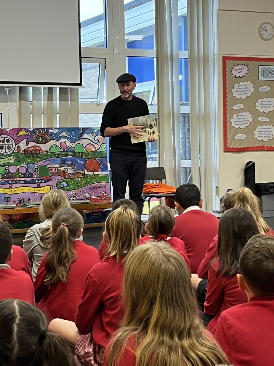 LlanmartinPrim's tweet photo. So pleased to welcome ⁦@thomasharding⁩ to Llanmartin this morning to read his book, ‘The House by the Lake’ and tell us about his life! #loveofreading https://t.co/79kWtm0496