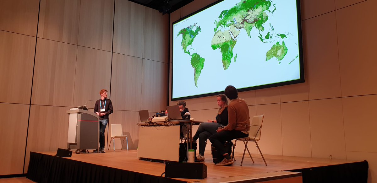 RUBclim's tweet photo. Rock and roll at #EGU22. @The3ndlessriver presenting our global map of #LocalClimateZones, supporting #earth system modelling and #urban scale environmental science.

Thanks for organising and hosting the #urbanClimate session @hendrik_wouters, Natalie Theeuwes and @jekeune!! https://t.co/dJMHENUWgW