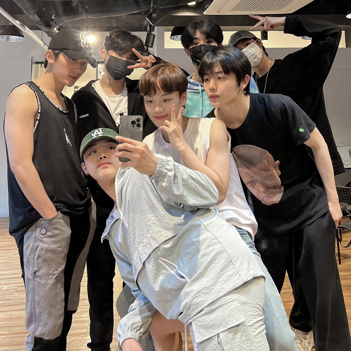 OCJNEWBIES's tweet photo. OCJ NEWBIES OFFICIAL TWITTER ACCOUNT OPEN! 🎉

#OCJNEWBIES
#OCJENT #ONECOOLJACSO https://t.co/ueUyTv3qWb