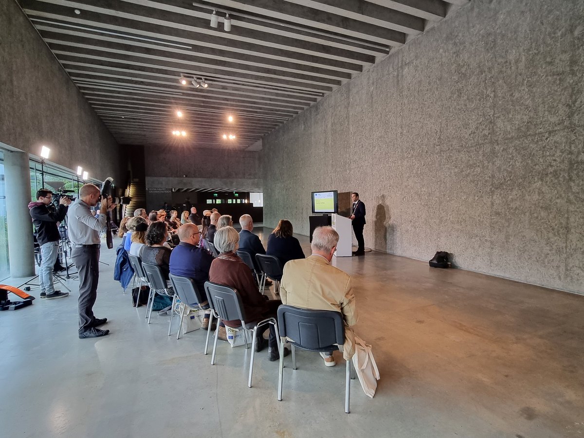 comerfordk's tweet image. Great start to our @RU_RBAN @URBACT_IE International meeting with welcome address by @Fintan_Phelan @Carlow_Co_Co and Kathleen Holohan Chief Executive @CarlowLEO