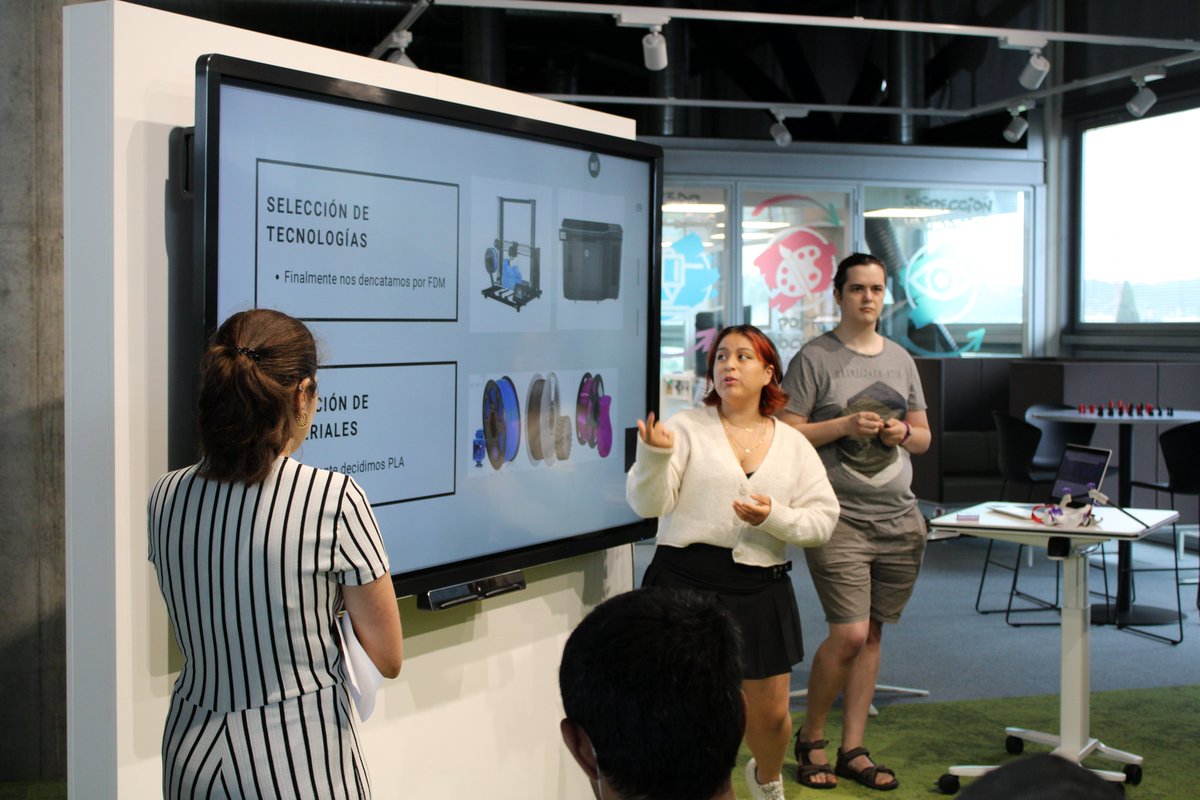 3D_Incubator's tweet photo. The exhibitions of the final projects of the #3Dprinting course "Connecta Jove" by @IAM3DHUB  and @leitat in collaboration with @PimecFormacio have started at the @3D_incubator. 

#3Dlearning #3Dtraining #AdditiveManufacturing #3DIncubator

💬@ConsorciZF | @Leitat https://t.co/akWPESyWgK