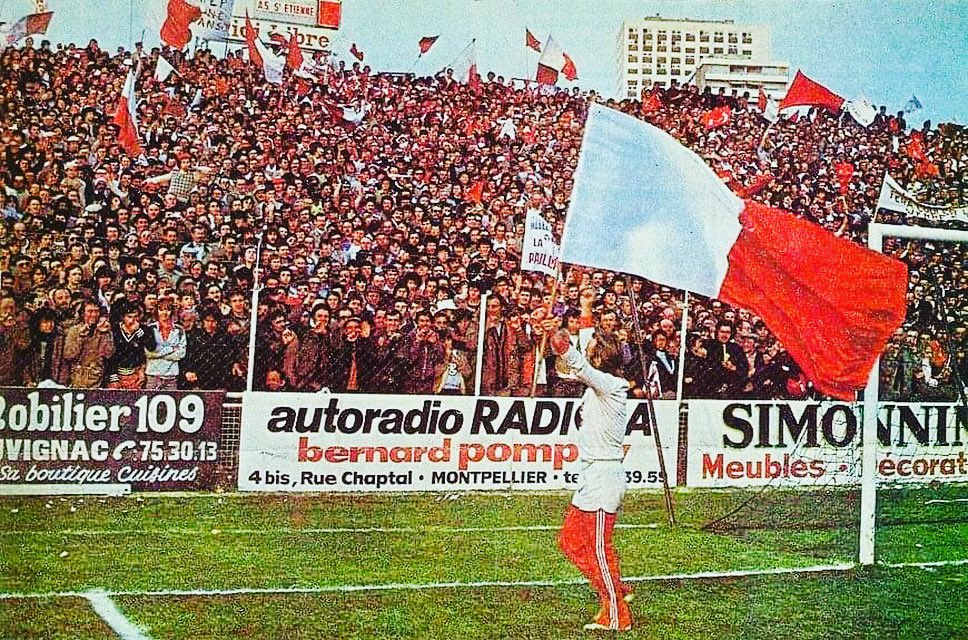 mometm's tweet photo. 🔴⚪️ #MPSC #LaButte #Vintage #Histoire #LaPaillade 😈🔥 https://t.co/nglCUk87Cg