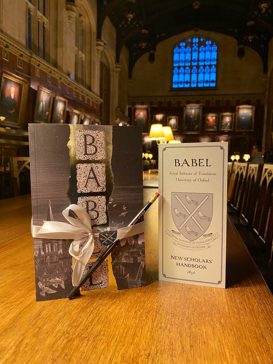bookmarkthewall's tweet photo. Such a wonderful eve last night celebrating #Babel @kuangrf Was so lovely to meet the incredible @HarperVoyagerUK team, living own fantasy chatting to @saaraelarifi and #samshannon π€© plus chatting to lots of lovely bookbloggers and booksellers too π€
π€π€π€
#booktwt https://t.co/f1mhzutdYA