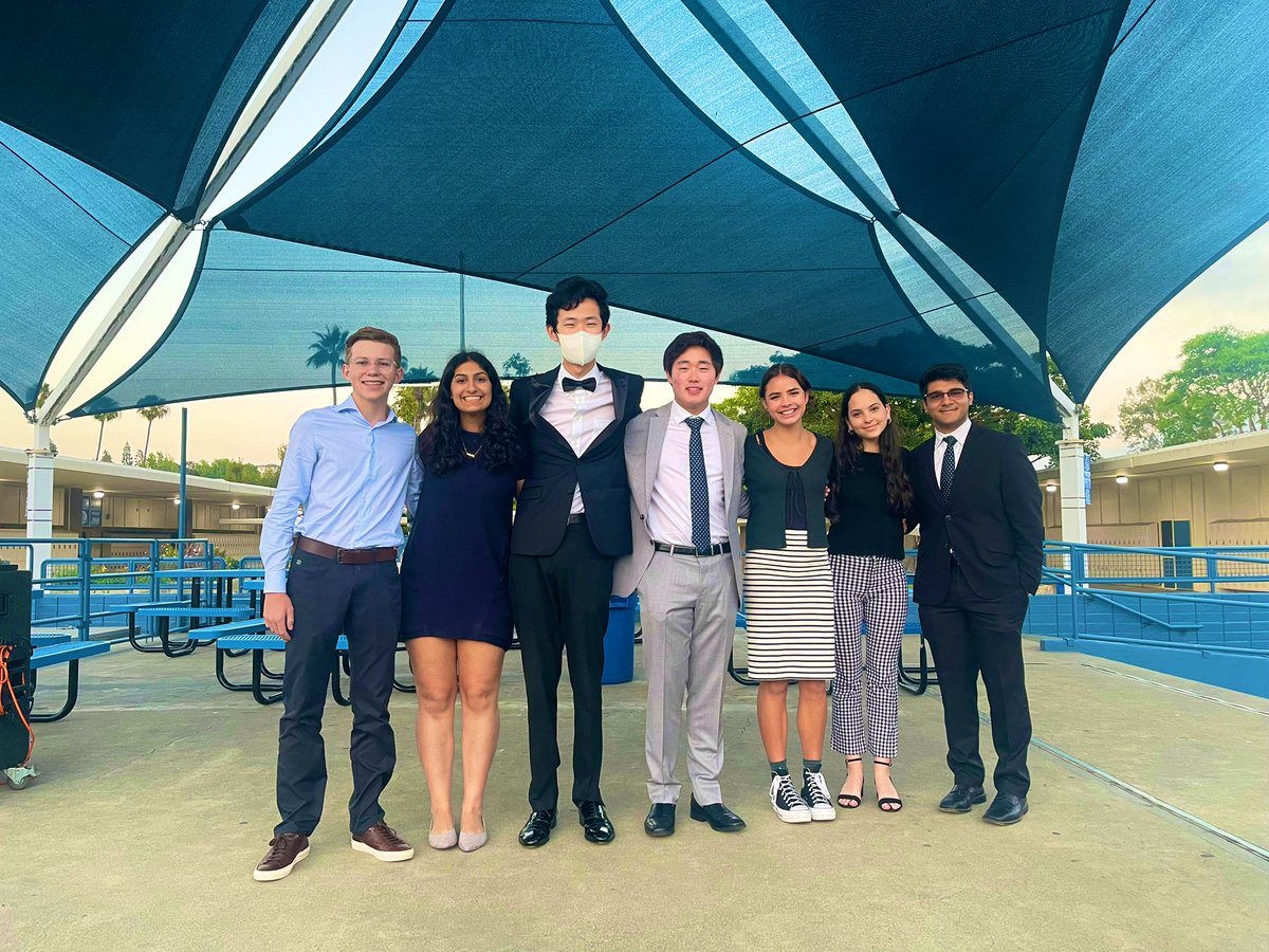 Congratulations to the new 22/23 Speech and Debate/MUN team Executive Board.