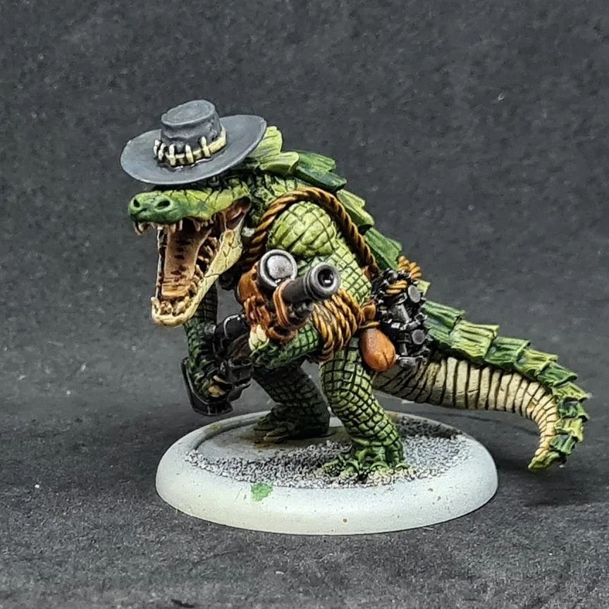 Warzone_Studio's tweet image. Impressive croco-people by @bwdstudios
#miniatures_warzone #warmachine #hordes #painting #coolminis instagr.am/p/Cd9-D6ZNAYC/