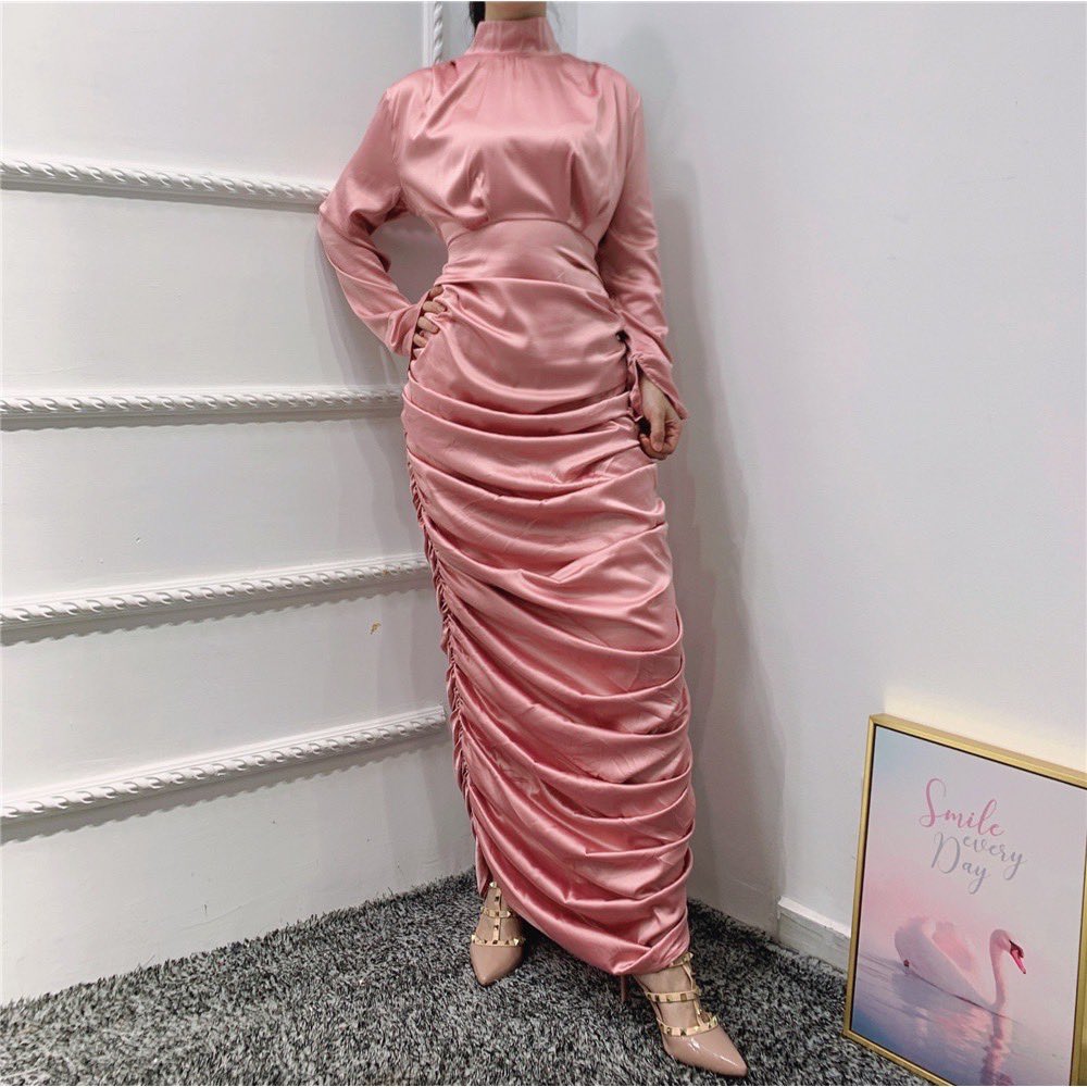 haniabellae's tweet photo. Ni dress ala ala Dahlia Rizal pakai haritu kan? Cantikkk 😍 https://t.co/lZyEx3dw3n