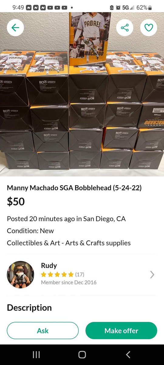 MLNAYARIT's tweet photo. @Padres You guys should put a stop to this not fair for people that paid a ticket and lucked out of a bobble because of people like this guy trying to make a quick buck off something that was free!! https://t.co/0uohwE8C8N