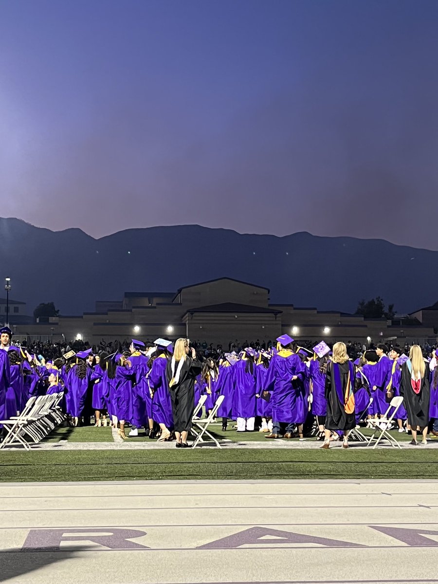 LibraryRchs's tweet photo. Congratulations Class of 2022! We are so proud of you! https://t.co/MnsSJwJKMl