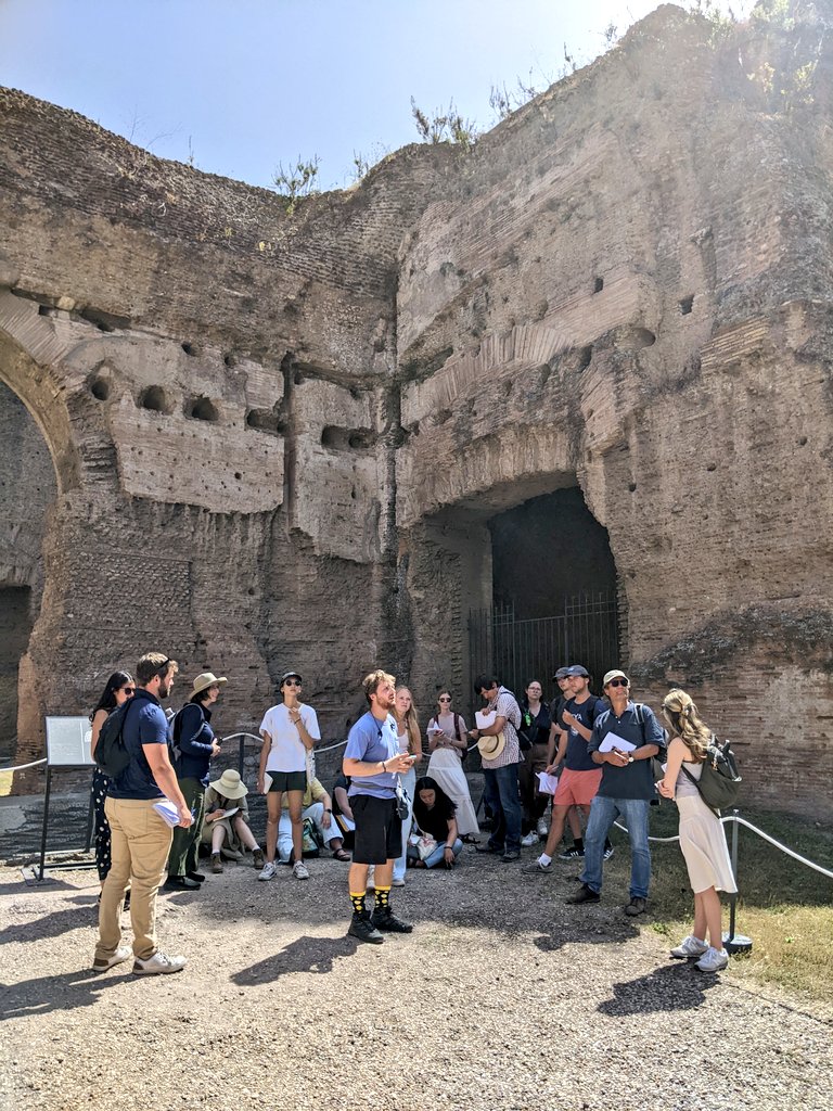 Classics22FSP's tweet photo. Student-led tour of the massive Baths of Caracalla, built in the early 3rd century CE. This multiuse space housed gyms, a swimming pool, ca 11k lockers, + libraries in addition to the famous baths. Thanks for showing us around, Ben &amp; Lily!

#RomanArchaeology @Classics22FSP #Rome https://t.co/JbfZAp32yI
