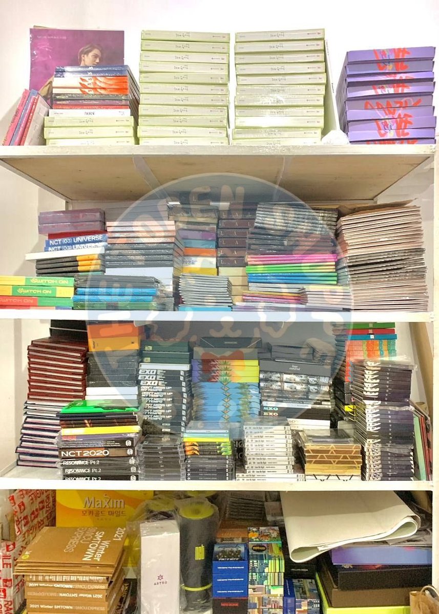 thetobenshoppe's tweet photo. #TobenShoppe_GA

RANDOM UNSEALED ALBUM GIVEAWAY 

- Follow us &amp; @sooperwins w/🔔
- Like and RT this tweet &amp; pinned of @sooperwins 
- Reply done

ENDS IN 5 DAYS https://t.co/JZGfE4gIsP