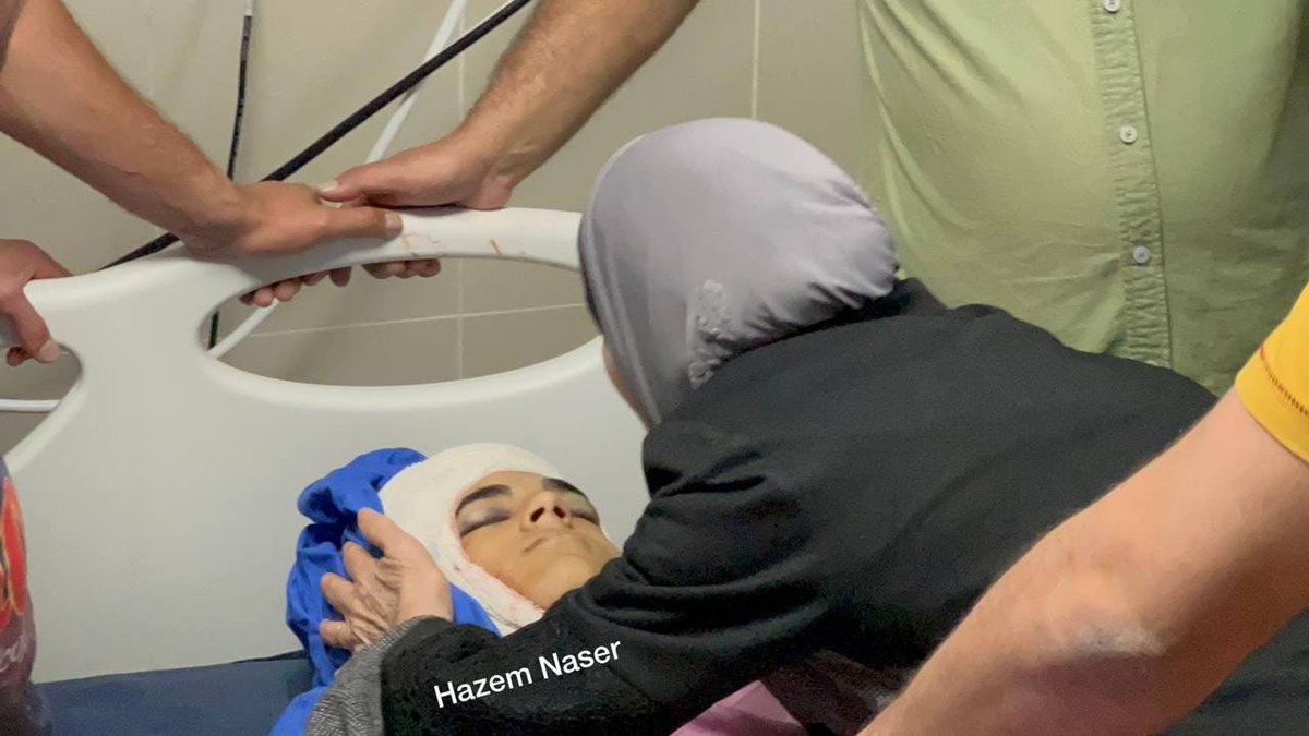 Mother of Ghaith Yamein bidding farewell to her son who was murdered last night by the Israeli occupation forces in Nablus.