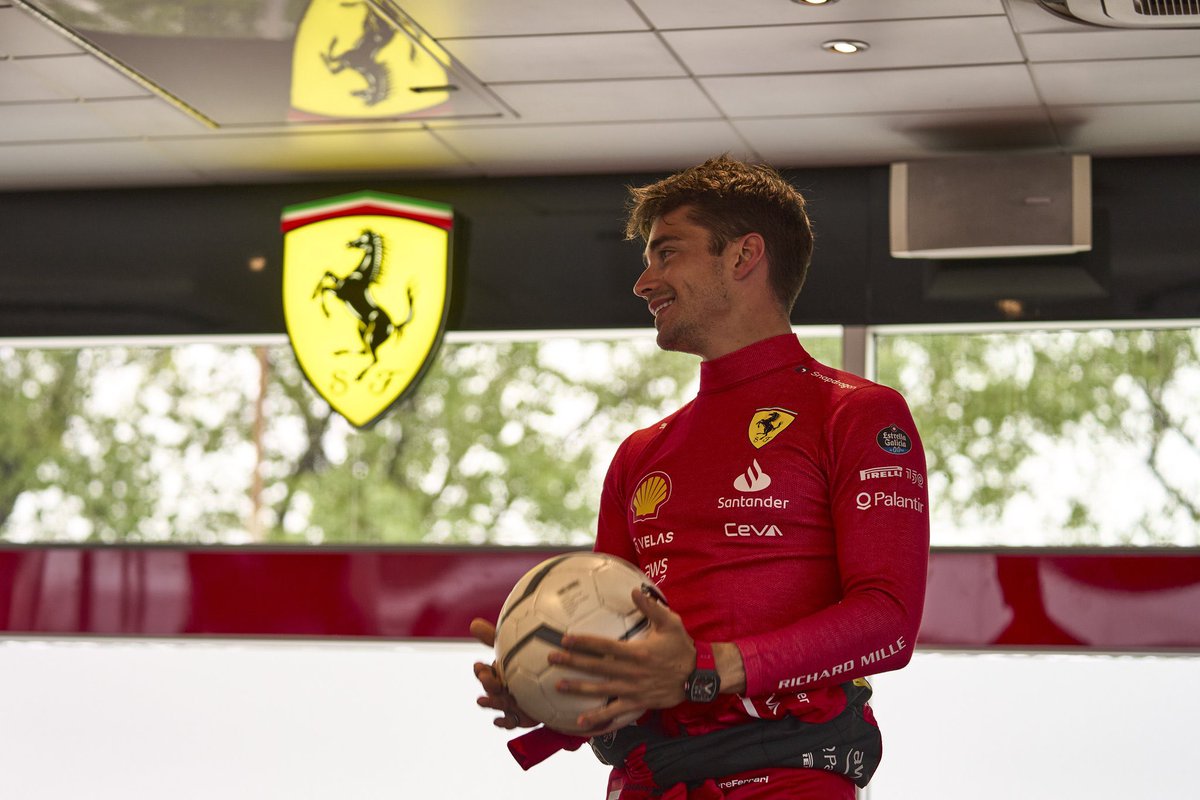 CodeSportMonaco's tweet image. .@Charles_Leclerc a répondu aux questions de la presse locale hier après-midi, à trois jours du début du Grand Prix de Monaco.
Le pilote monégasque aborde l&apos;épreuve avec sérénité, malgré les abandons qu&apos;il a connus en Principauté. 
Lire l&apos;article ➡️ codesportmonaco.mc/charles-lecler…