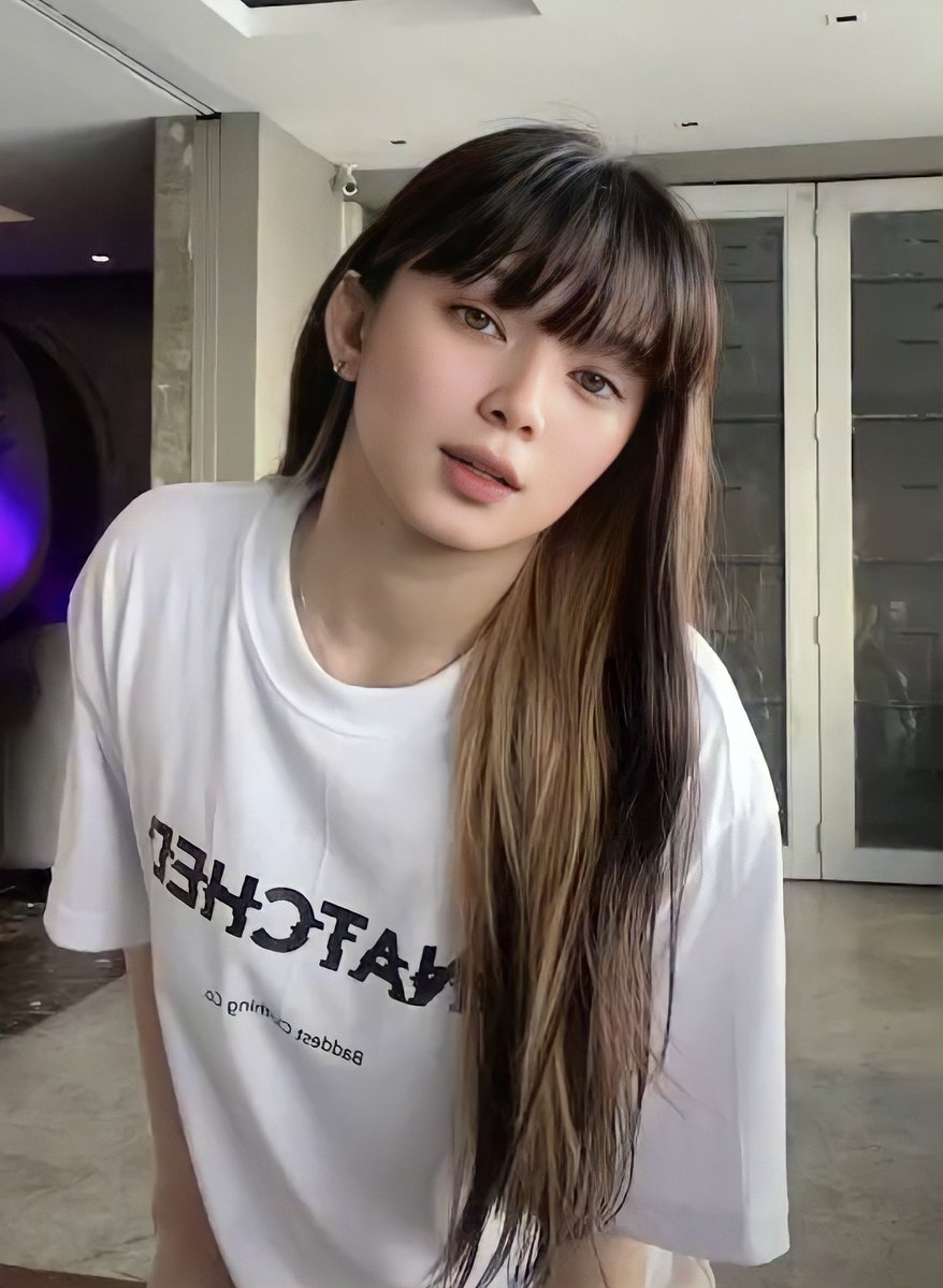 _BiancaNation's tweet photo. 250522 [TIKTOK UPDATE]

“ white snatched tee now available on shopee!! link in bio. ”

Like, comment and share
 🔗 https://t.co/gVFOUVcb7q

 #LITZ #LITZBianca #BiancaSantos https://t.co/Da4BEJSV22