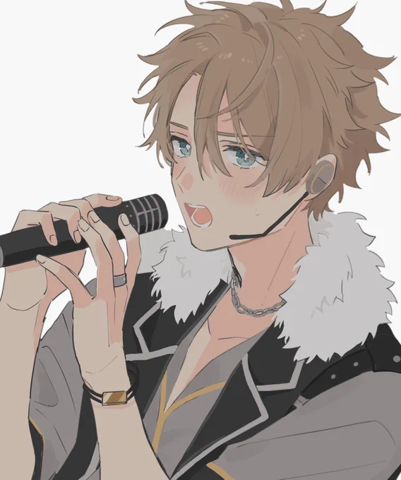 黒でもロックでも似合うよね 